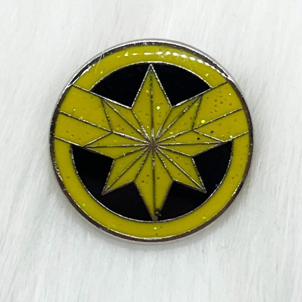🔮 5/$25 Disney‎ Marvel Pride Collection Captain Marvel Pin